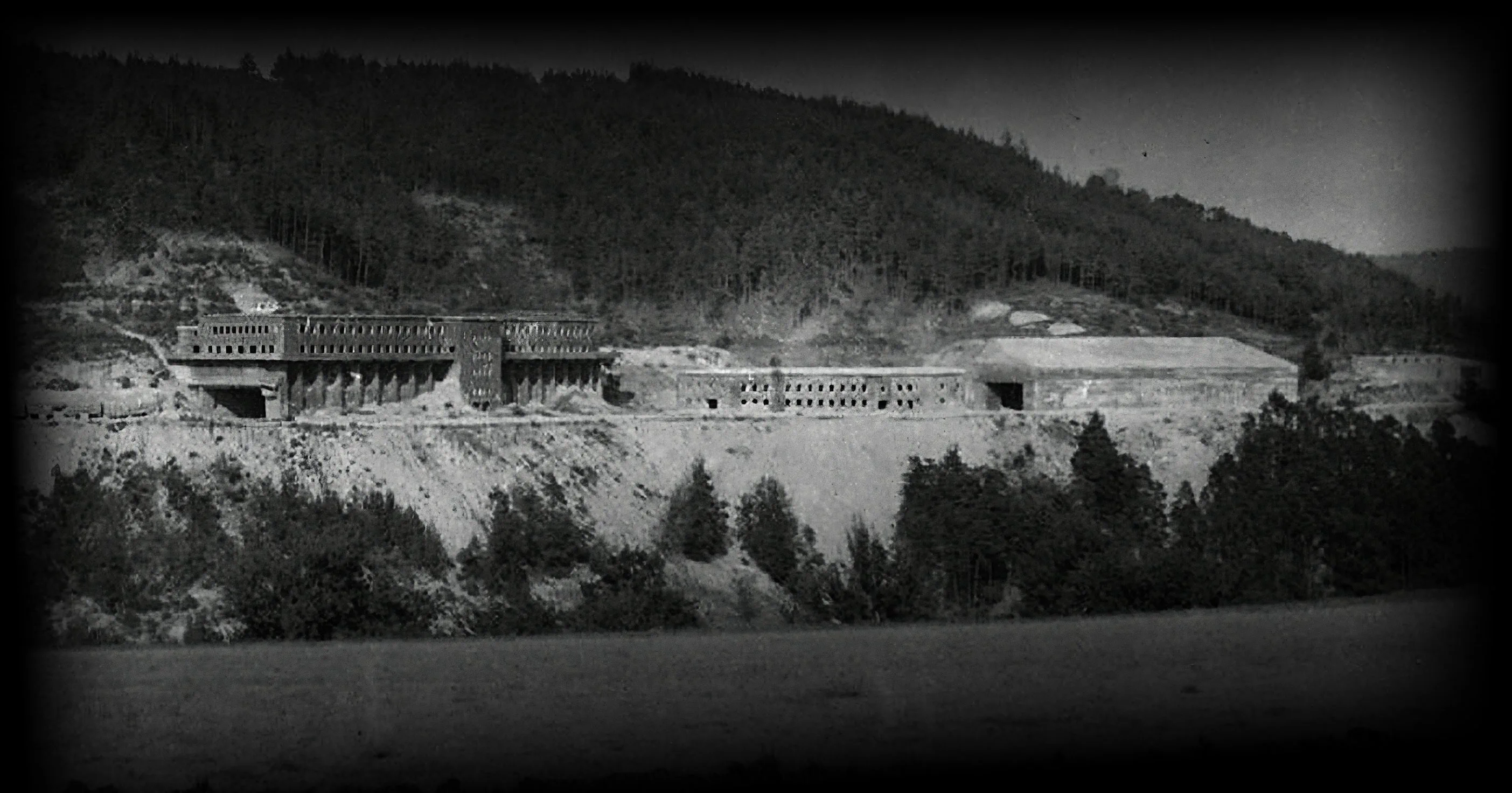 Bauarbeiten am Bunker und Gelände des Walpersbergs